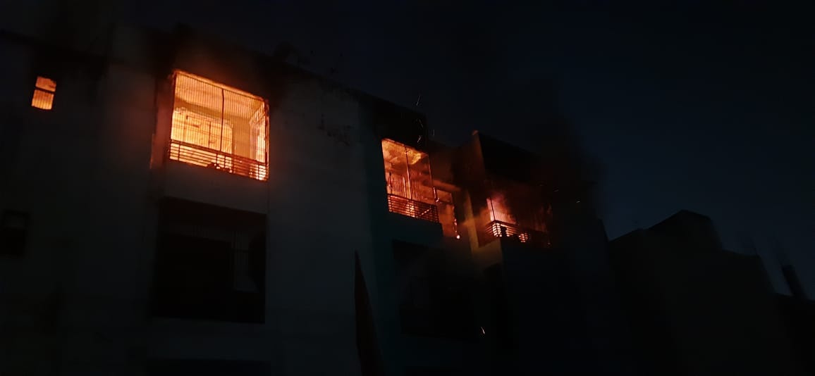 Massive fire in flat in varanasi loss of millions