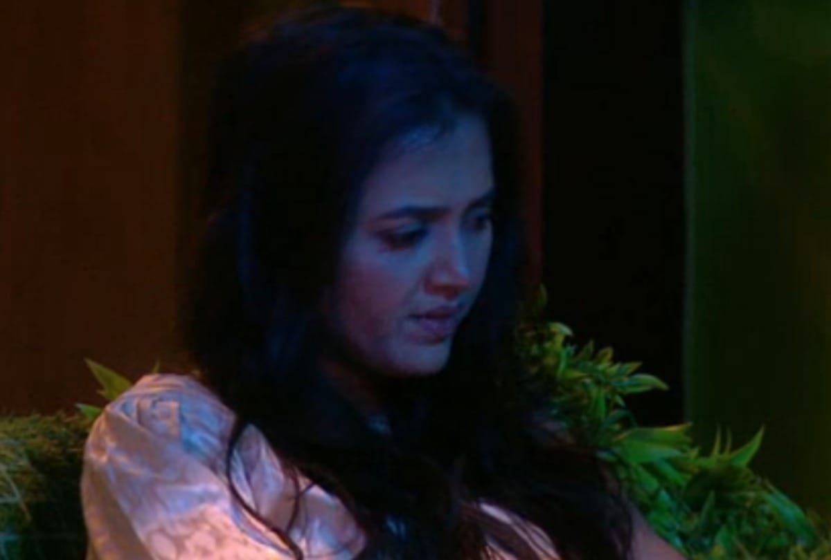 bigg boss 15 tejasswi prakash gets emotional says to nishant bhatt i don't think i am your priority