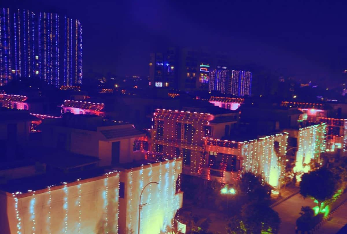 Diwali 202 Celebrations In Agra
