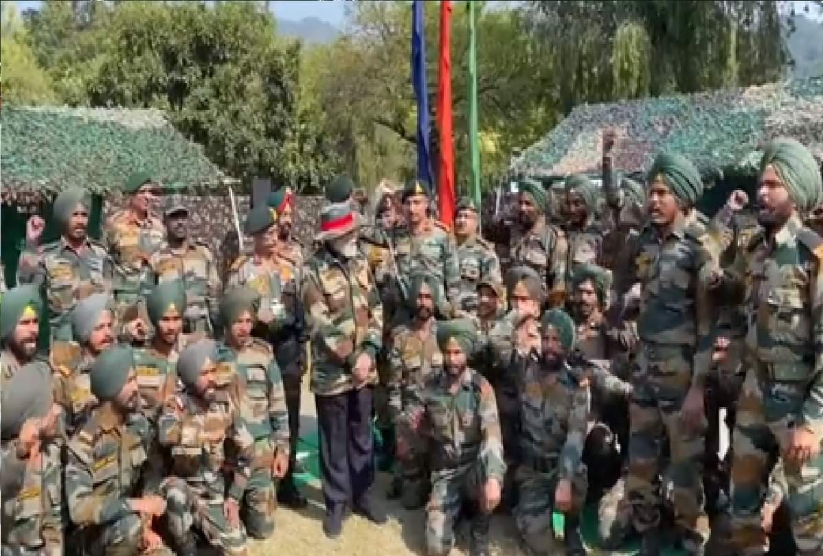 PM Modi Celebrate Diwali With Jawans in naushera rajouri jammu and kashmir