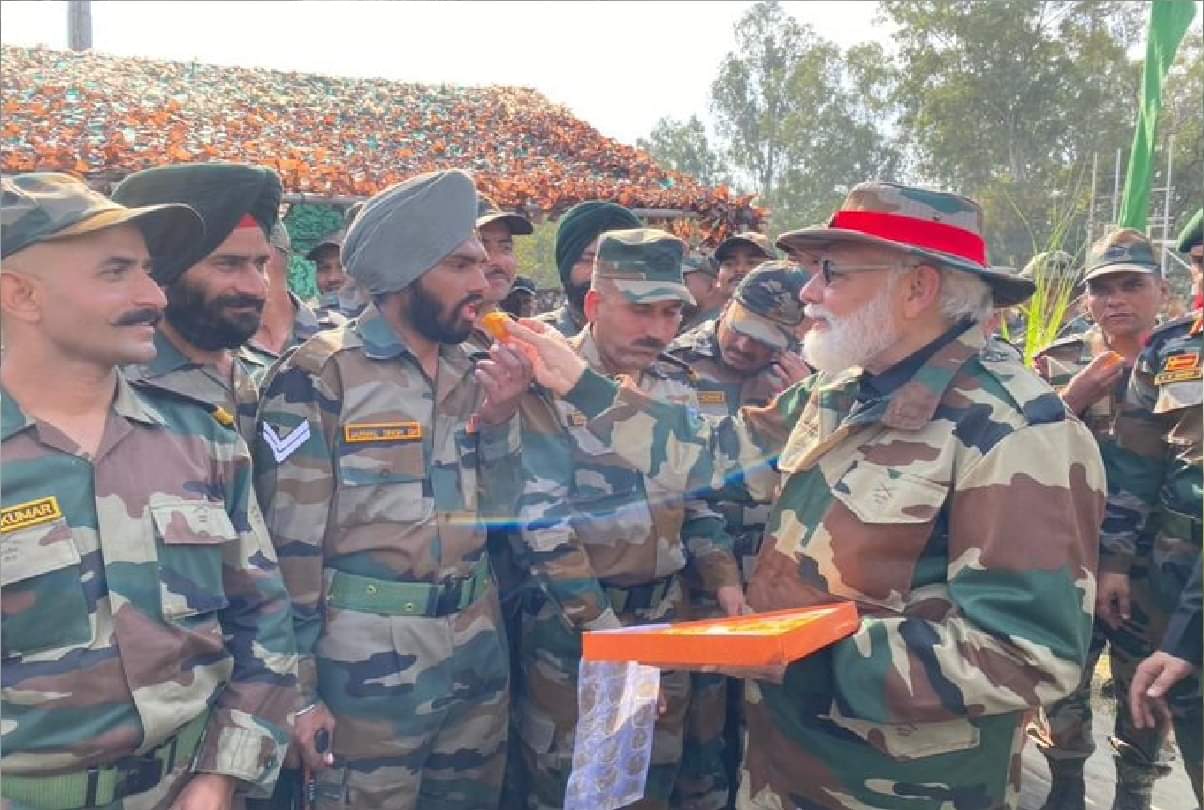 PM Modi Celebrate Diwali With Jawans in naushera rajouri jammu and kashmir