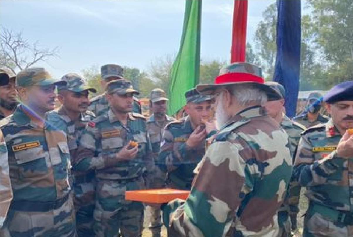 PM Modi Celebrate Diwali With Jawans in naushera rajouri jammu and kashmir
