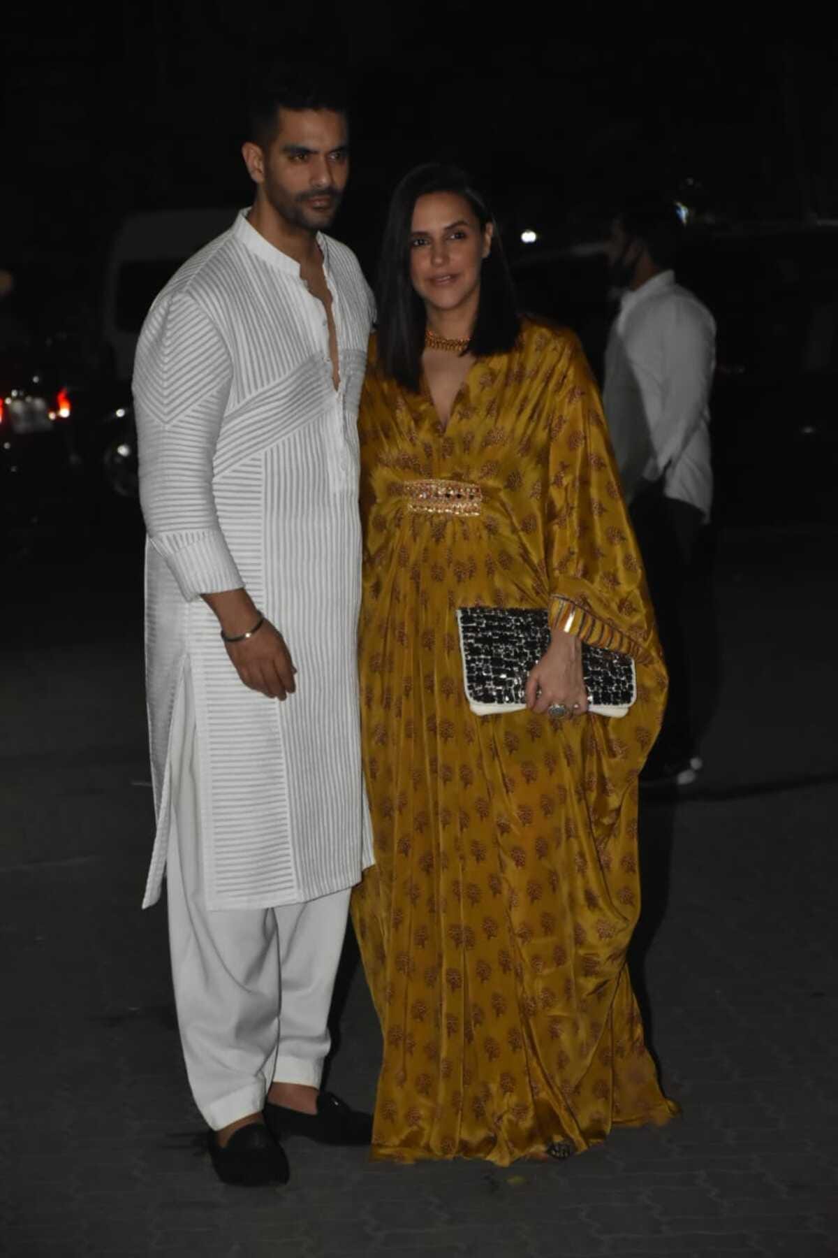 Sohail Khan's Diwali Party: Salman Khan, Aayush Sharma, Arbaaz, Giorgia Andriani & others slay at Sohail's Diwali party