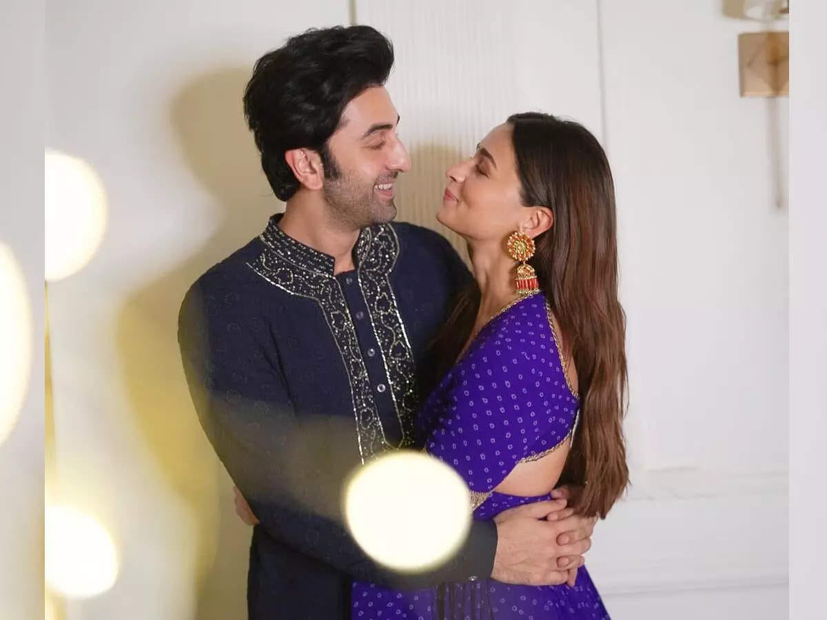 Ranbir Alia Marriage: Ranbir Kapoor reacted on marriage with Alia Bhatt said pagal kutte ne nahi kata jo media jo date bataun