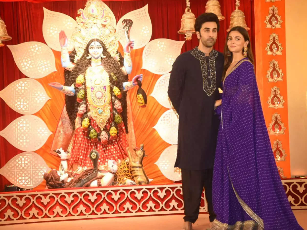 alia bhatt bridal lehenga designed by this designer for her wedding