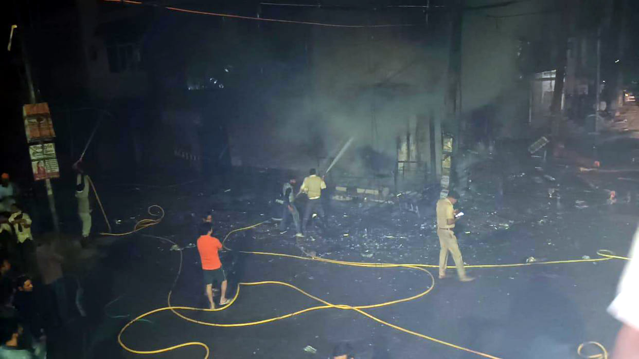 Fire created orgy in shop-godown on Diwali