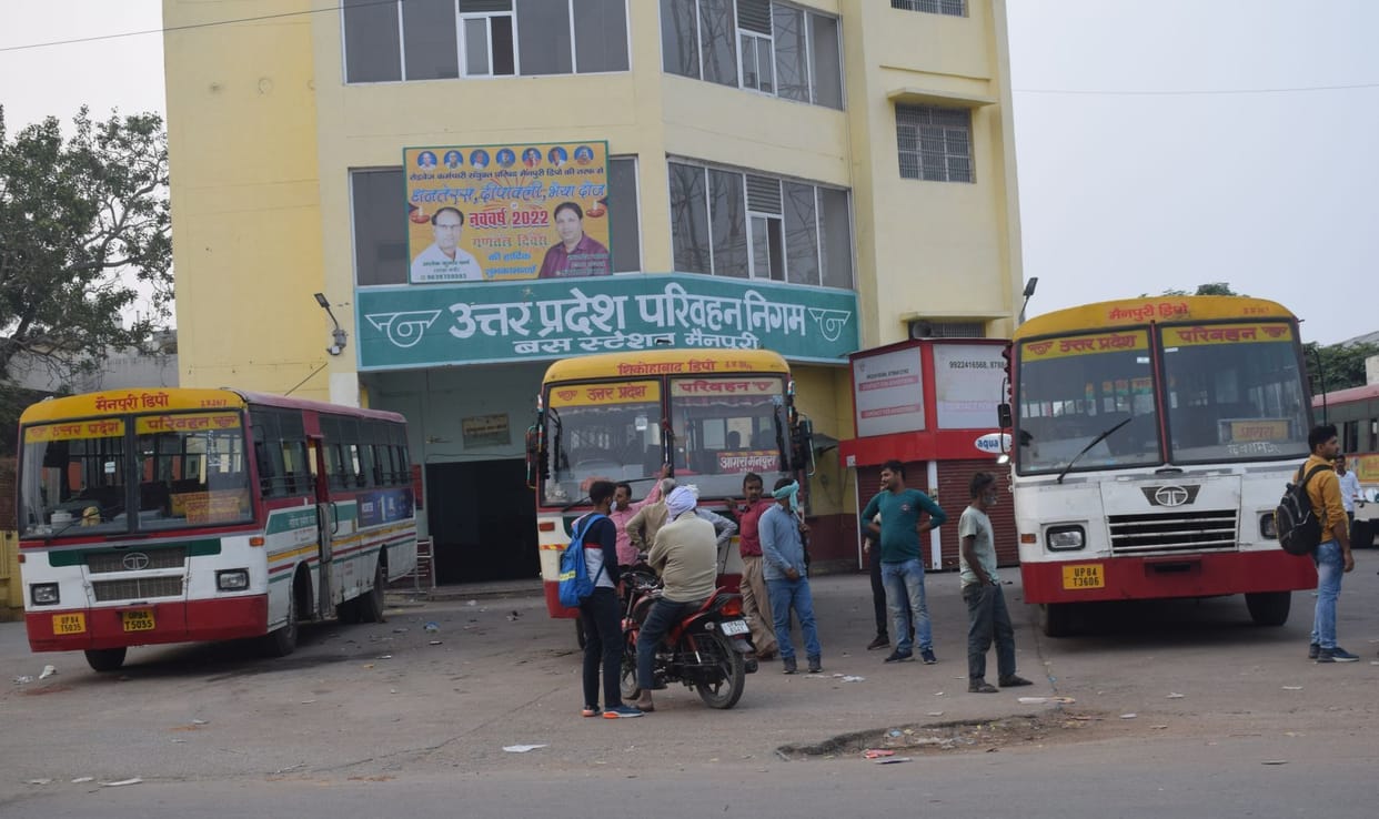 Bus will be available every hour on Delhi route