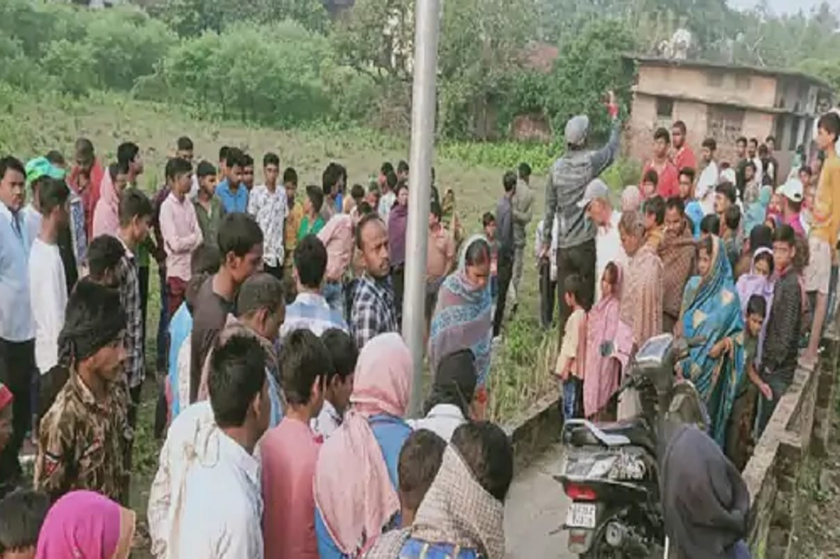double murder during gambling firing from both sides in begusarai bihar