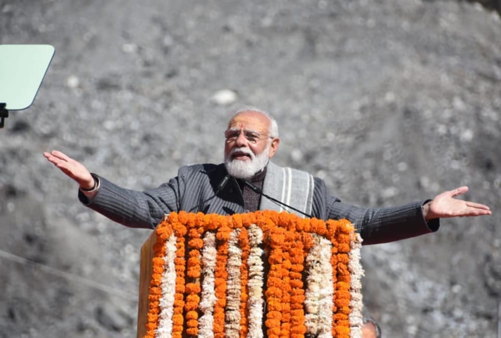 pm modi kedarnath visit: Modi took step further on Hindutva, hoisted religious flag