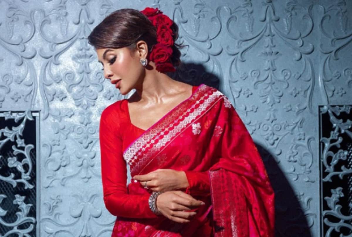 Jacqueline Fernandez diwali celebration Photos of traditional look in red saree