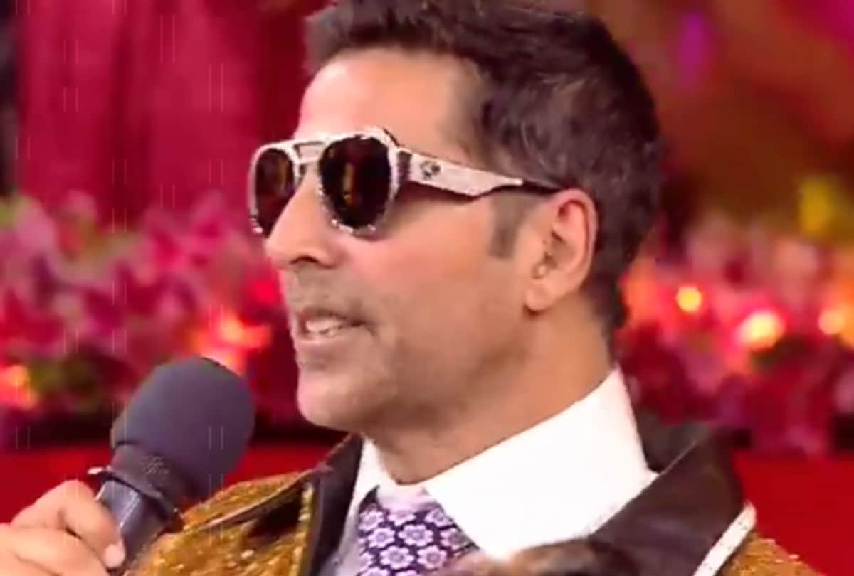 kaun banega carorepati 13 akshay kumar shares his memories says amitabh bachchan picture inspire him to become an actor