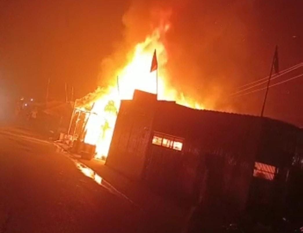 Three tents and trolley of farmers burnt due to fire