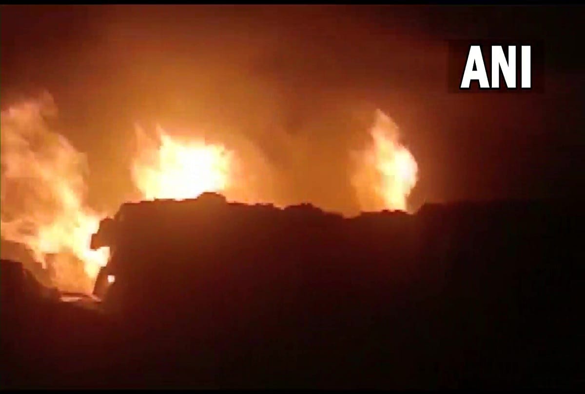 Fire breaks out at a paper mill in Vapi Gujarat