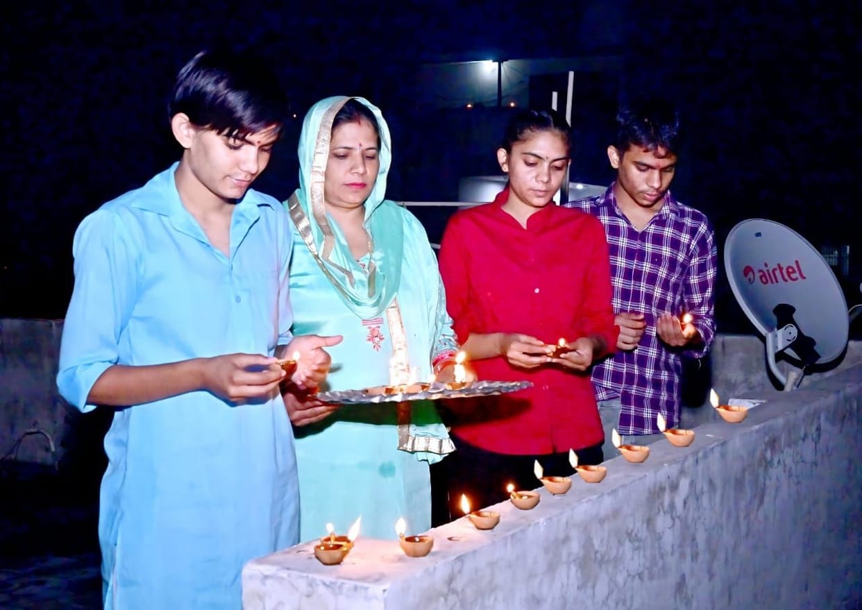 Celebrated the festival of lights with great fanfare