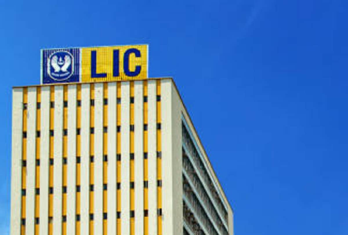 LIC Arogya Rakshak policy know all details about this health insurance policy of LIC