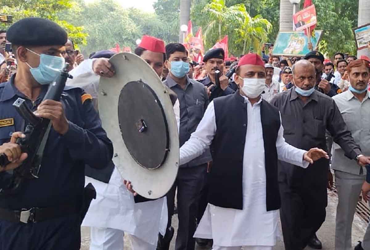 UP: In Kannauj, Akhilesh Yadav said forget the differences and prepare for the elections, expose the lies of BJP
