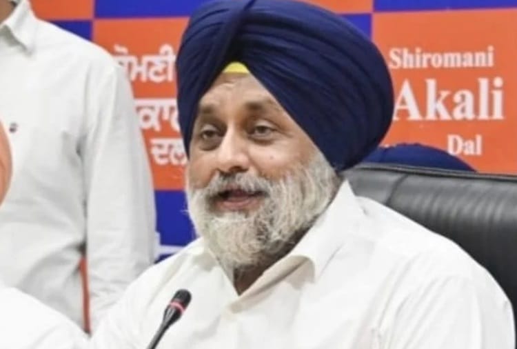 Sukhbir Badal Dares Punjab Government to brought Proposal to register Case against Gandhi family in Delhi Riots