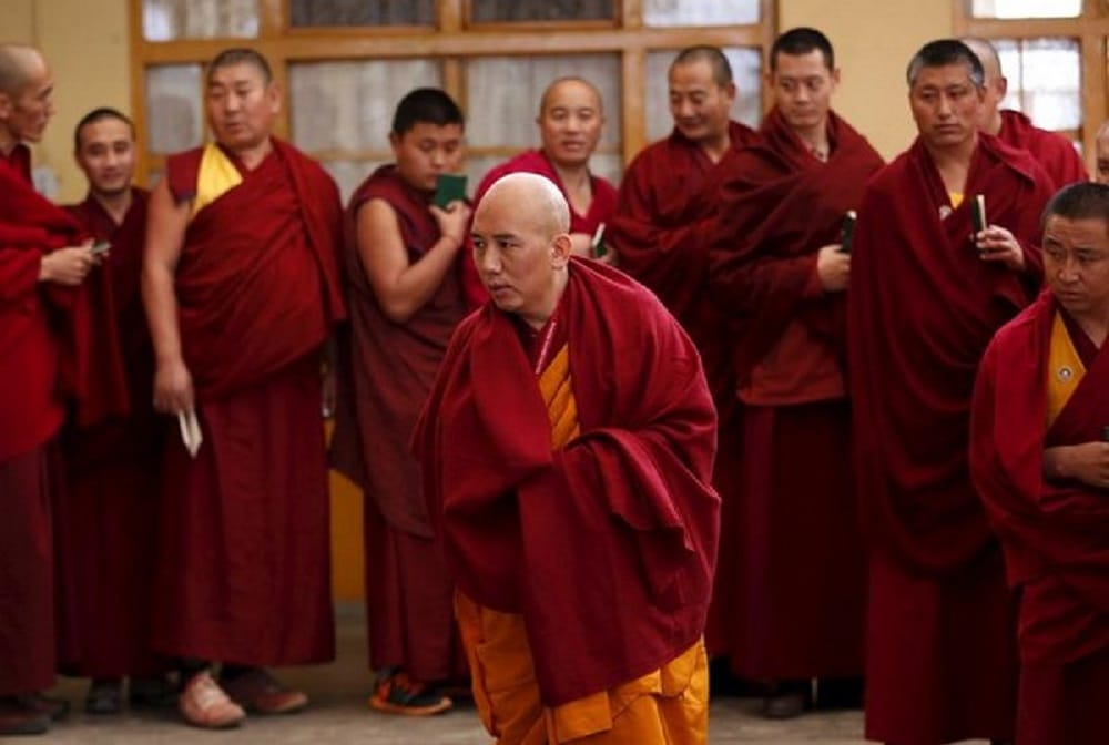 Chinese authorities force young monks to leave monasteries, go back home in Qinghai province