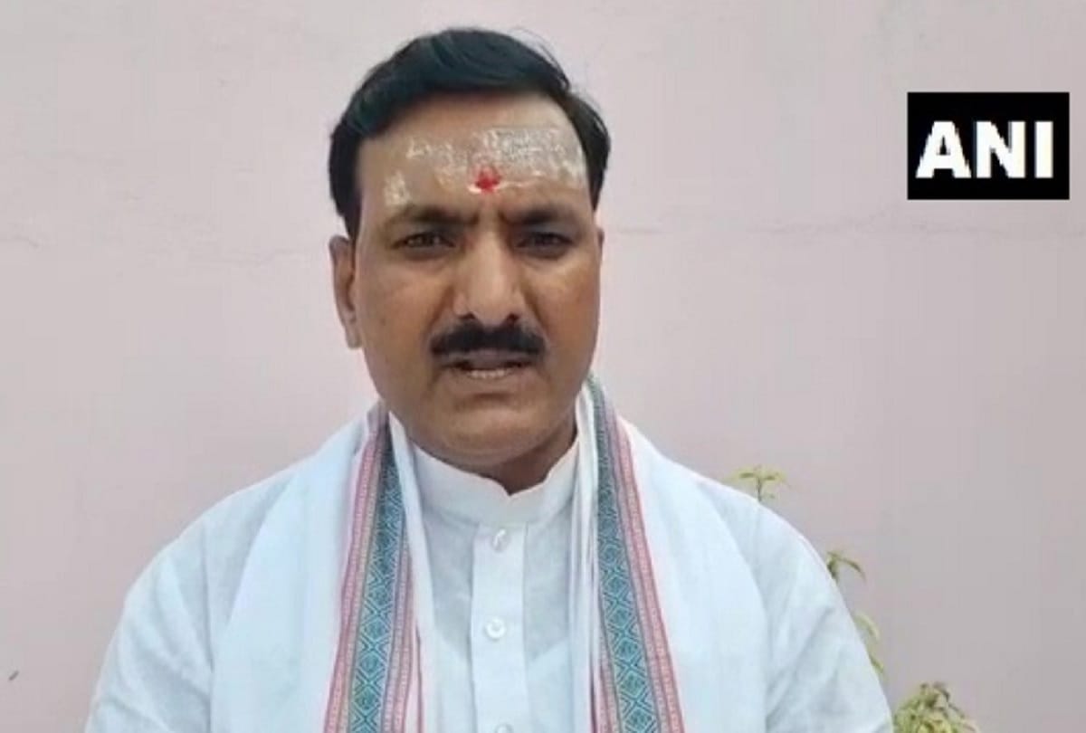 Lucknow: 1100 rupees will reach the accounts of parents today to buy school goods