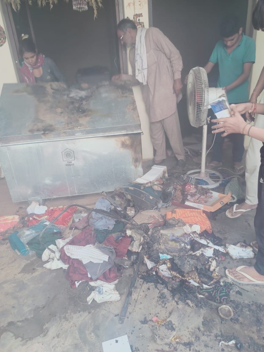 Fire in the house due to short circuit, cash and goods burnt