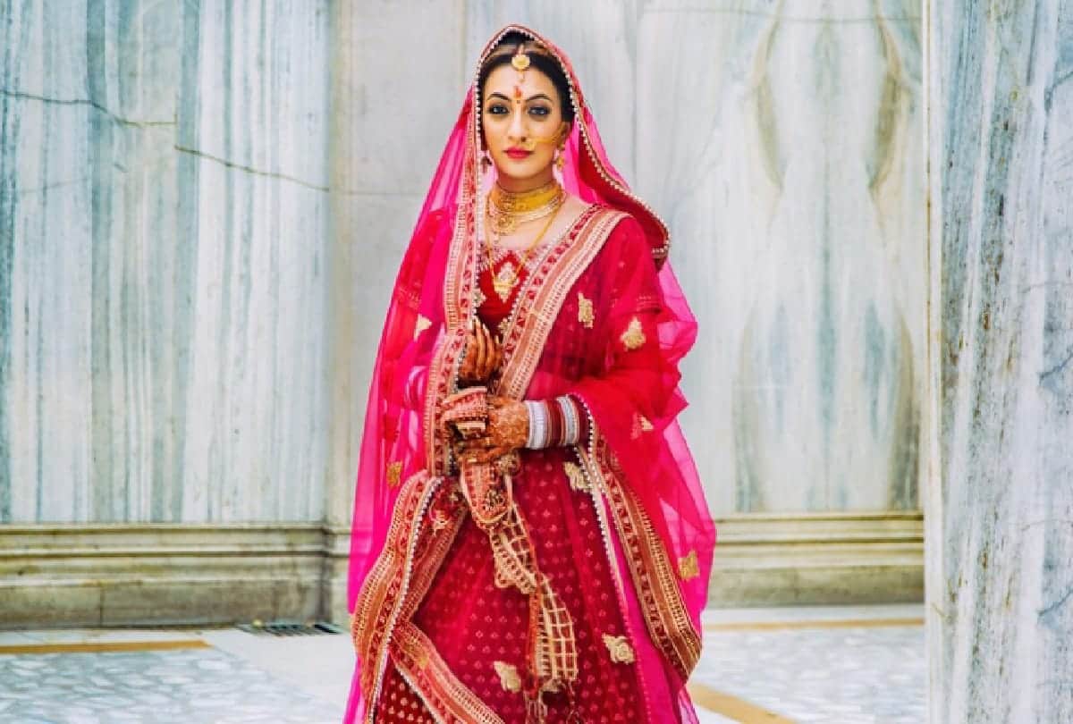 Add pallu on head in these four ways get stylish look with traditional