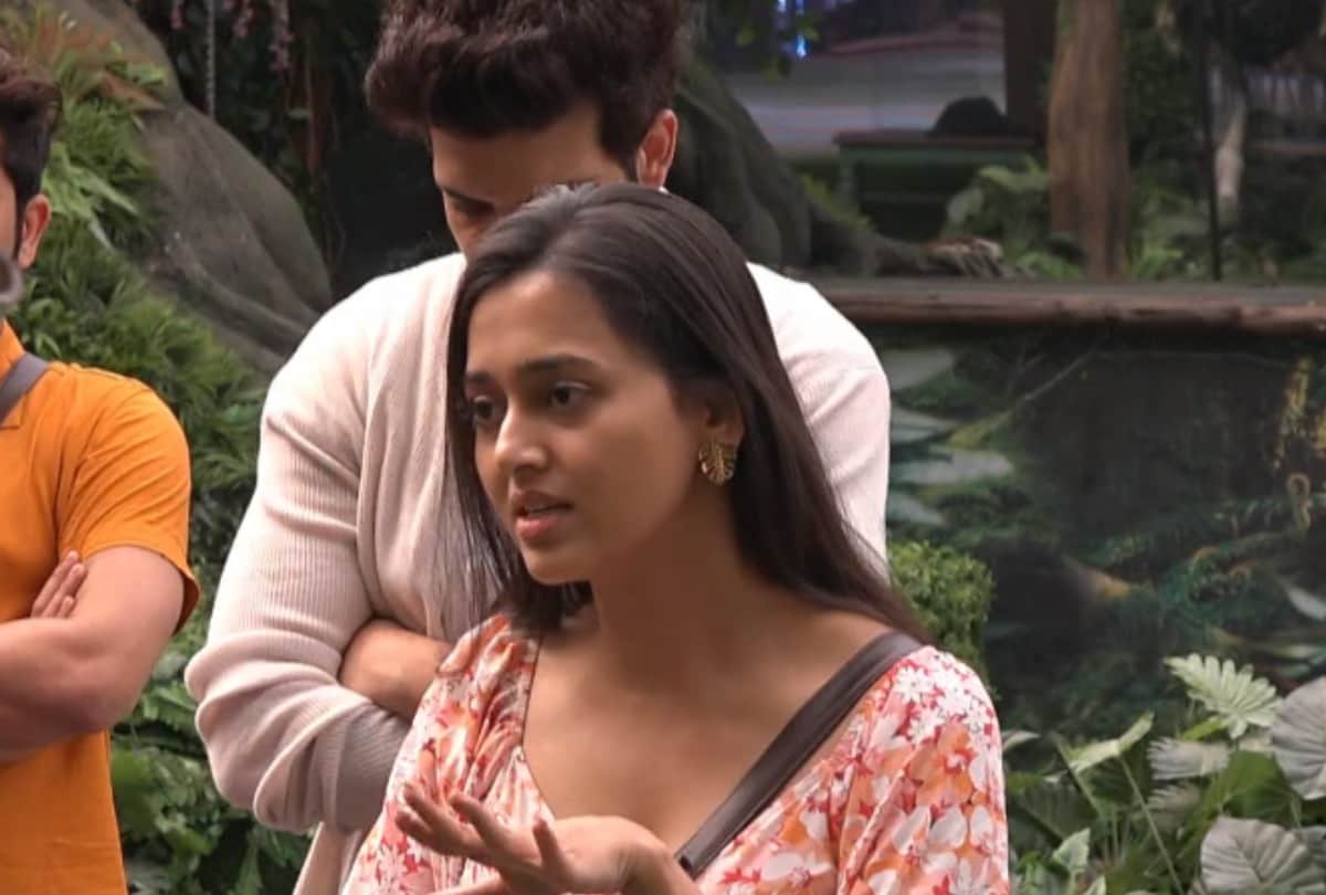 bigg boss 15 tejasswi prakash gets into an ugly fight with miesha iyer for karan kundrra gift
