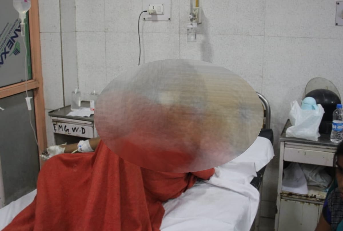 A man self immolate himself in Hazratganj in Lucknow.
