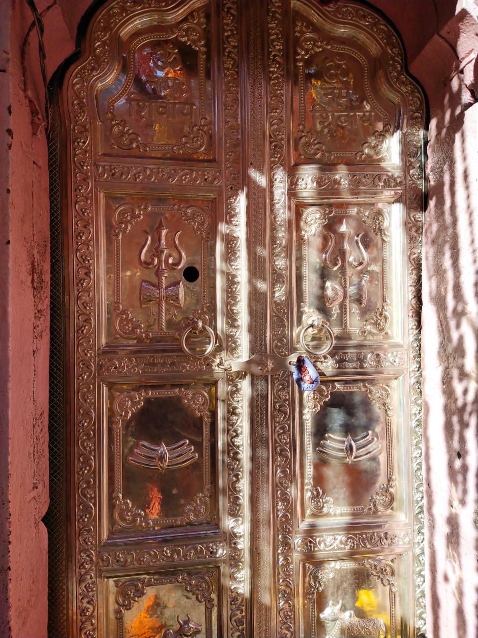 kedarnath door close: good business at Dham in 50 days, more than two lakh devotees visited