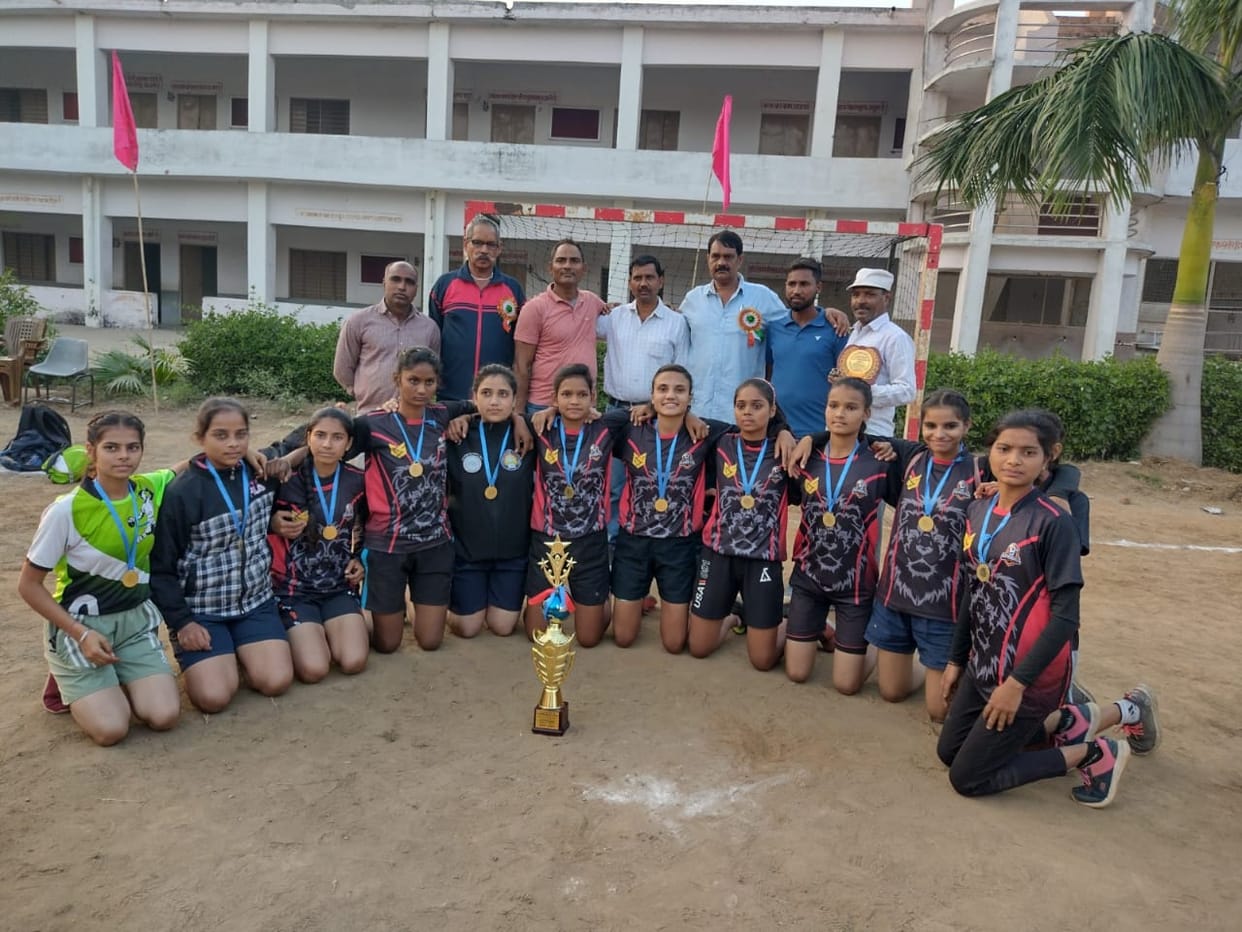 Shuktirtha's team wins in handball competition