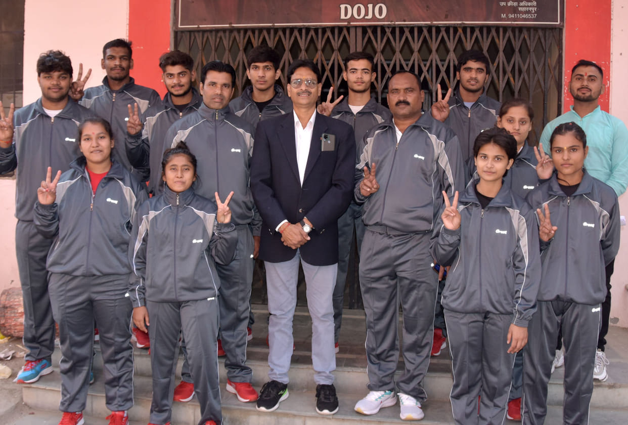 Players leave for National Cadet Judo Competition