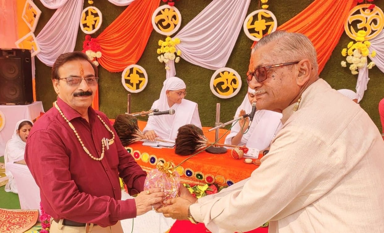Mangal Kalash brings virtue in life
