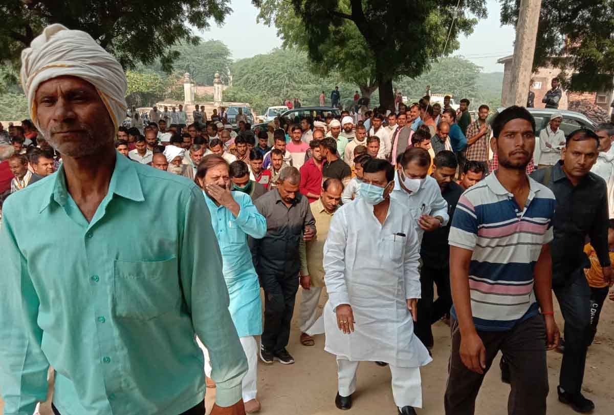 Four people including state secretary of Praspa Yuvjan Sabha died in accident