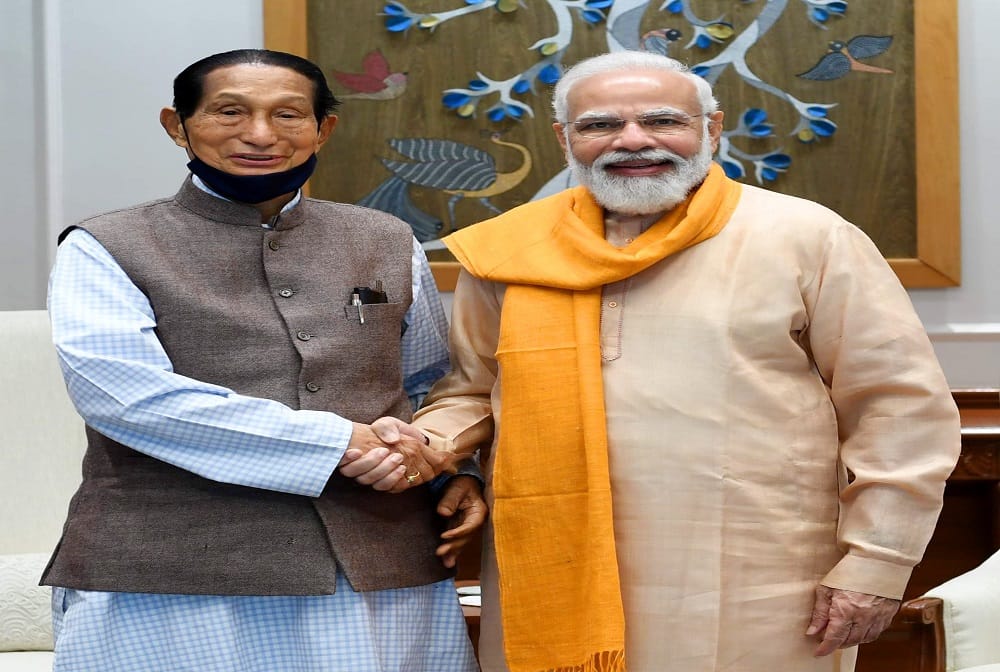 PM Modi meets SC Jamir, lauds him as respected statesman