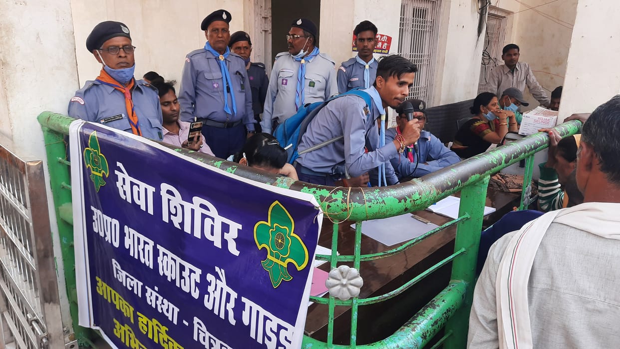Scout guides reunite the separated devotees with their families
