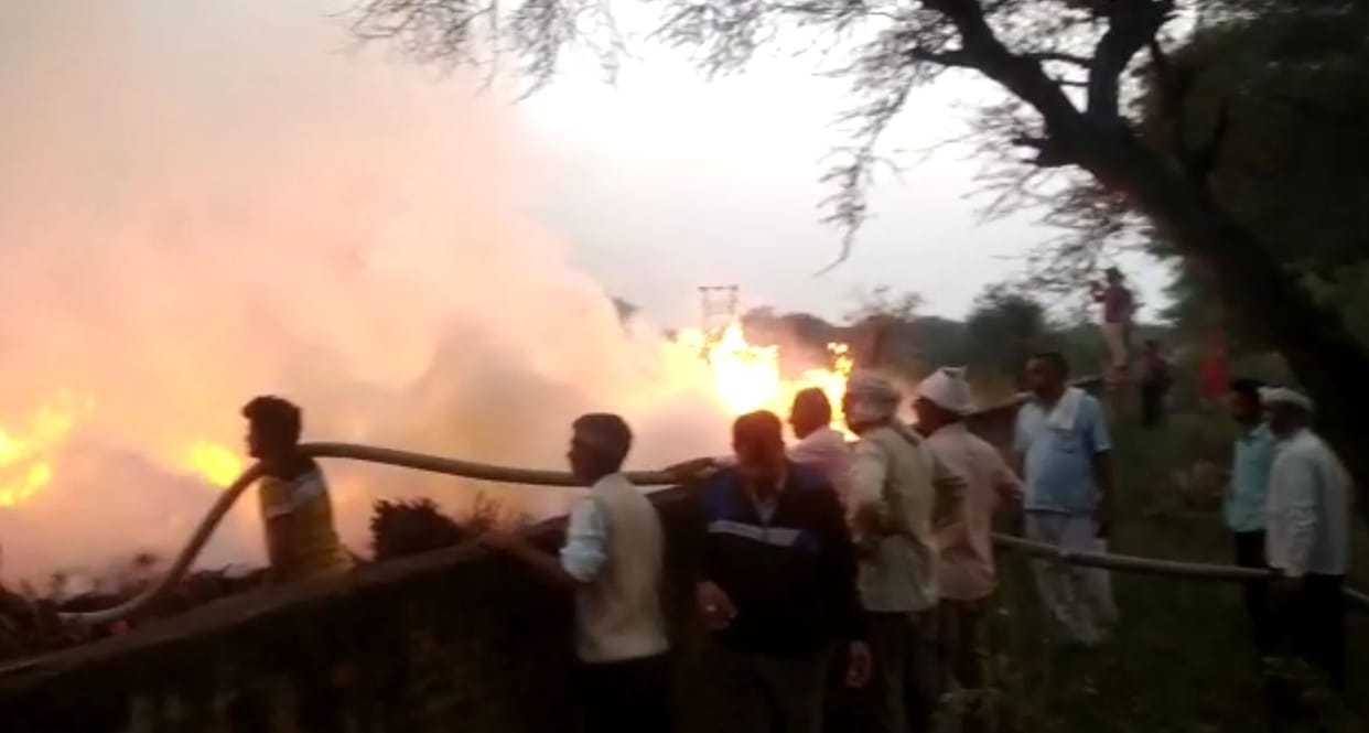 Six thousand culverts burnt to ashes due to fire, fire brigade reached from 25 km