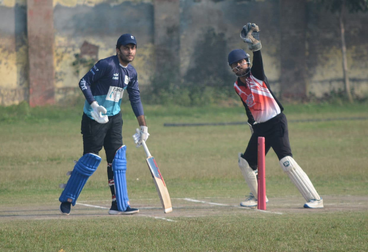 Super Strikers and Sports X Meerut won the matches