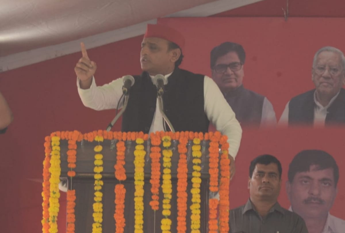 Akhilesh's rally in Ambedkarnagar: SP President said, 'To fulfill the dreams of Baba Saheb Bhimrao Ambedkar, BJP will have to be removed from power'