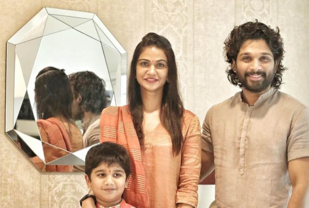 Allu Arjun lives in a luxurious house worth 100 crores see inside pictures