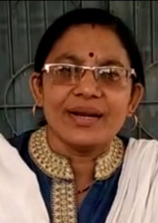 Anganwadi unhappy with free mobile phone