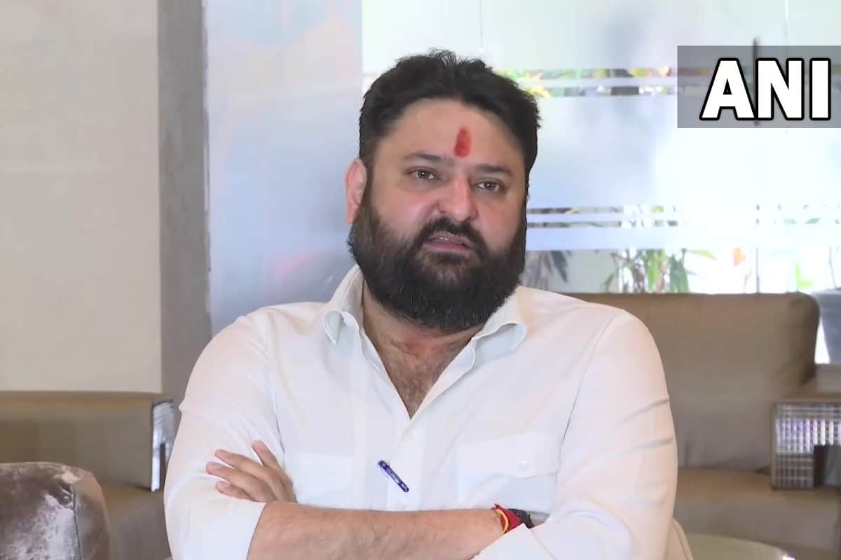 Ex BJP functionary Mohit Kambojs tweet hints at imminent arrest of big NCP leader