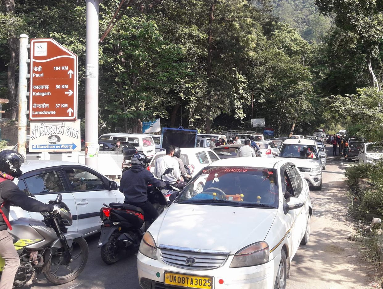 Crowds gathered for the darshan of Siddhbali Baba