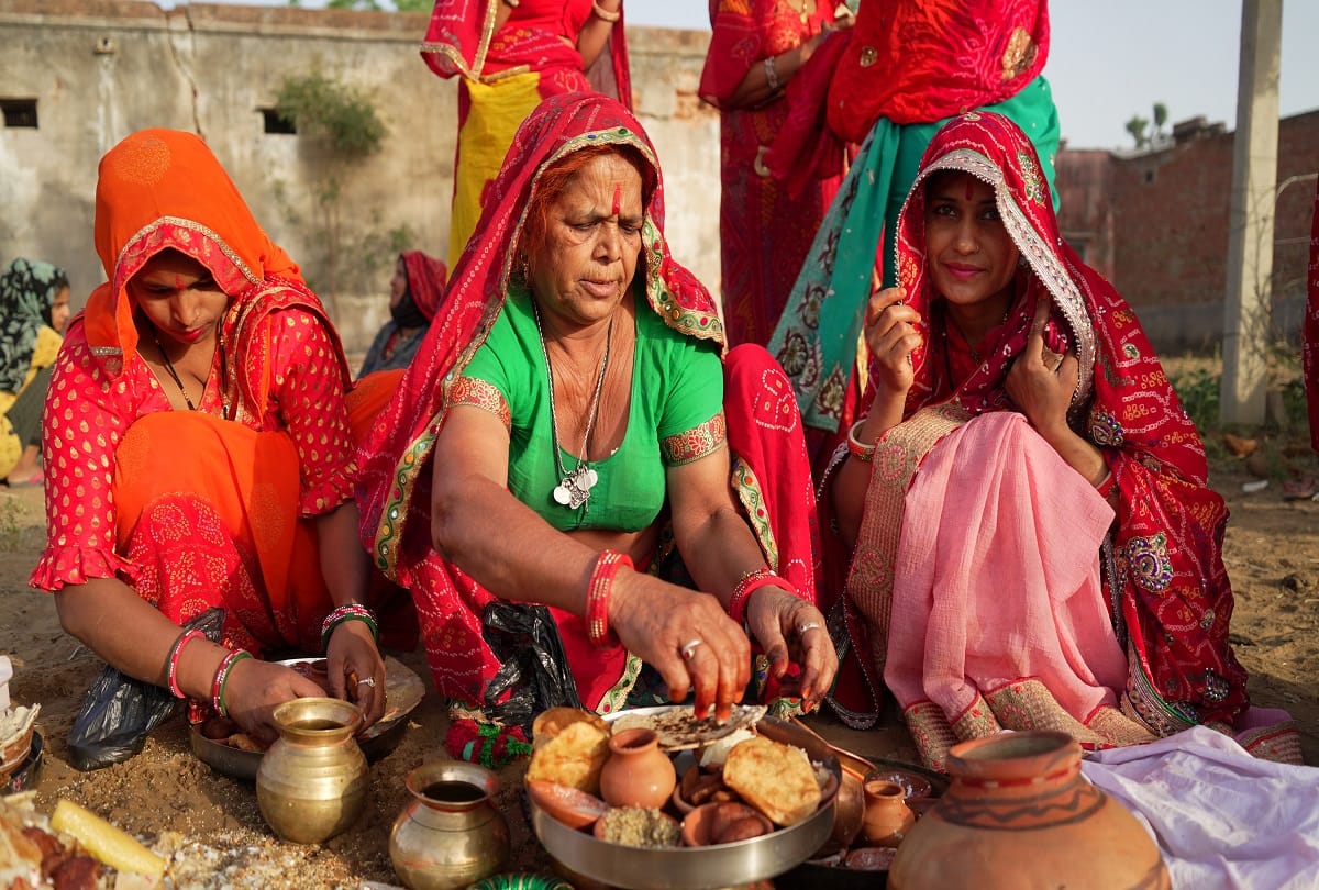 Chhath Puja 2021 Ka Prasad Chhath Easy Recipe With Milk and Jaggery