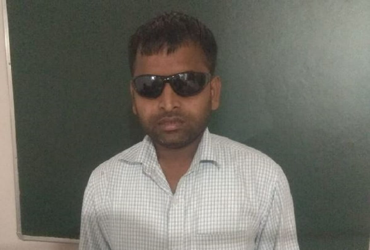 Divyang son of Varanasi laborer becomes lecturer in ballia inter college