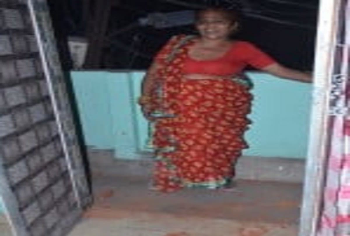 Firecrackers caused chaos in Sarai Mian fiercely beaten and stone pelted many people injured