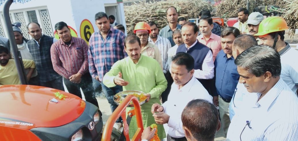 Sugarcane crushing begins in Mansoorpur Sugar Mill