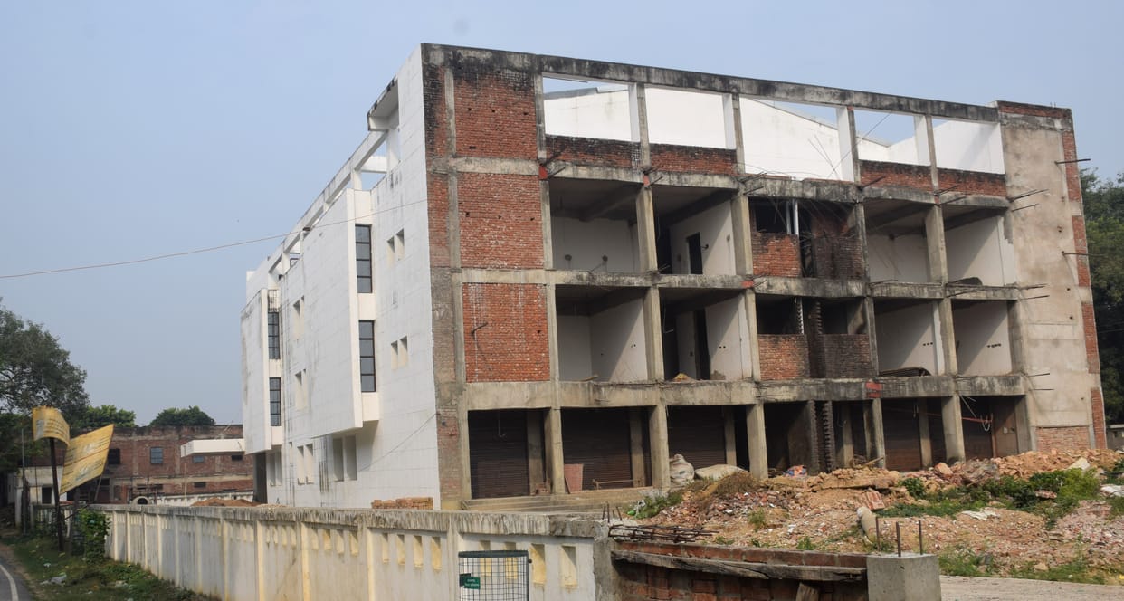 Artists associated with theater who have been waiting to become Kala Bhavan for seven years