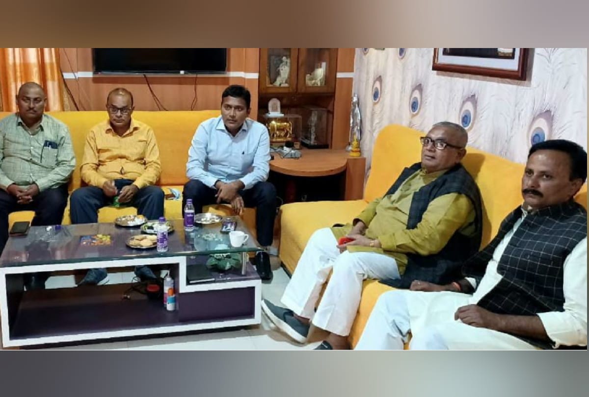 fire in Gorakhpur Falmandi Team constituted to assess damage caused by fire