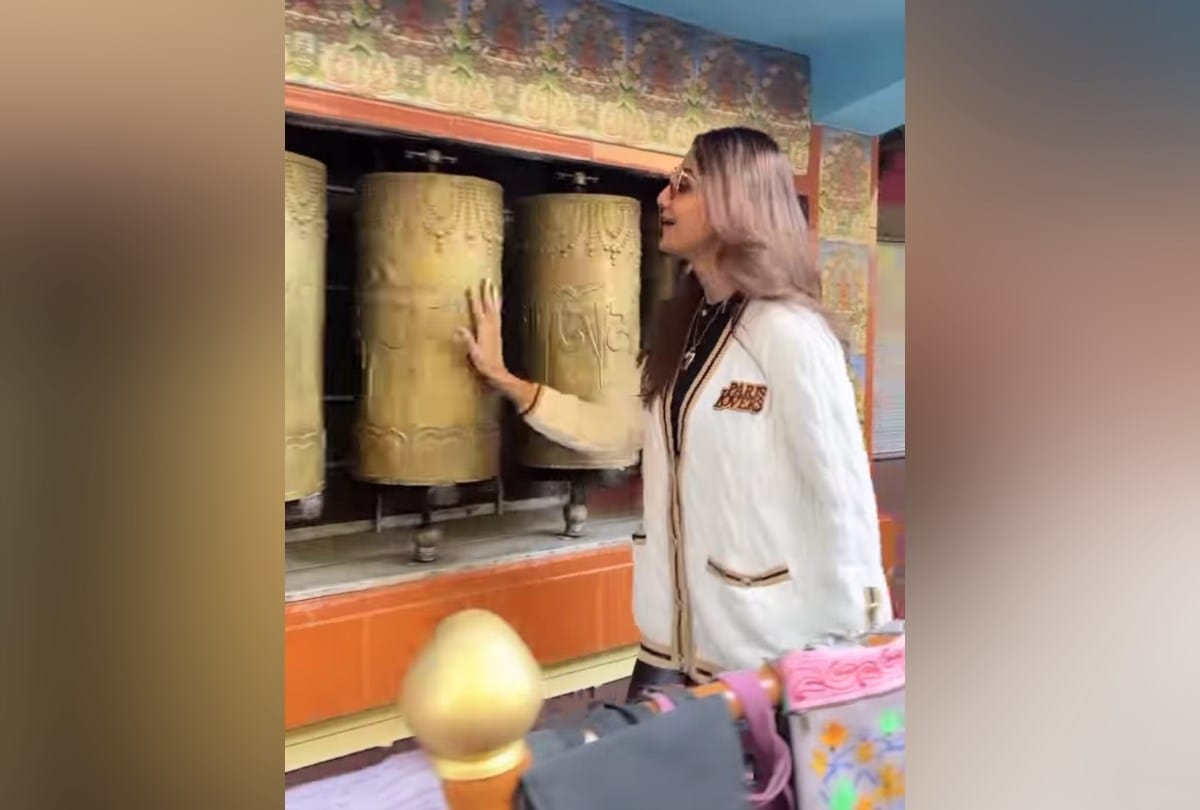 Bollywood actress shilpa shetty in mcleodganj himachal pradesh