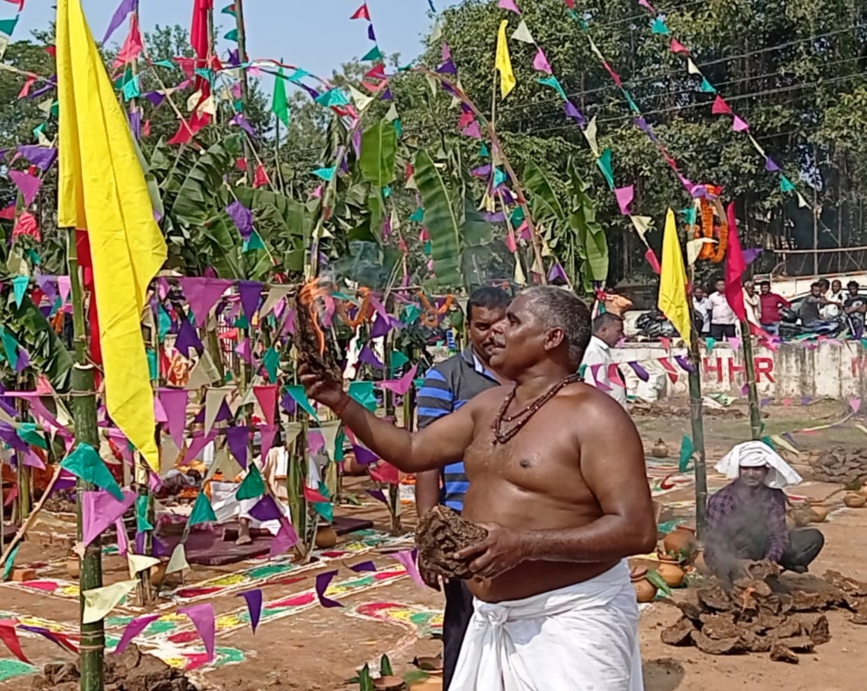 People were stunned to see bathing with boiling milk