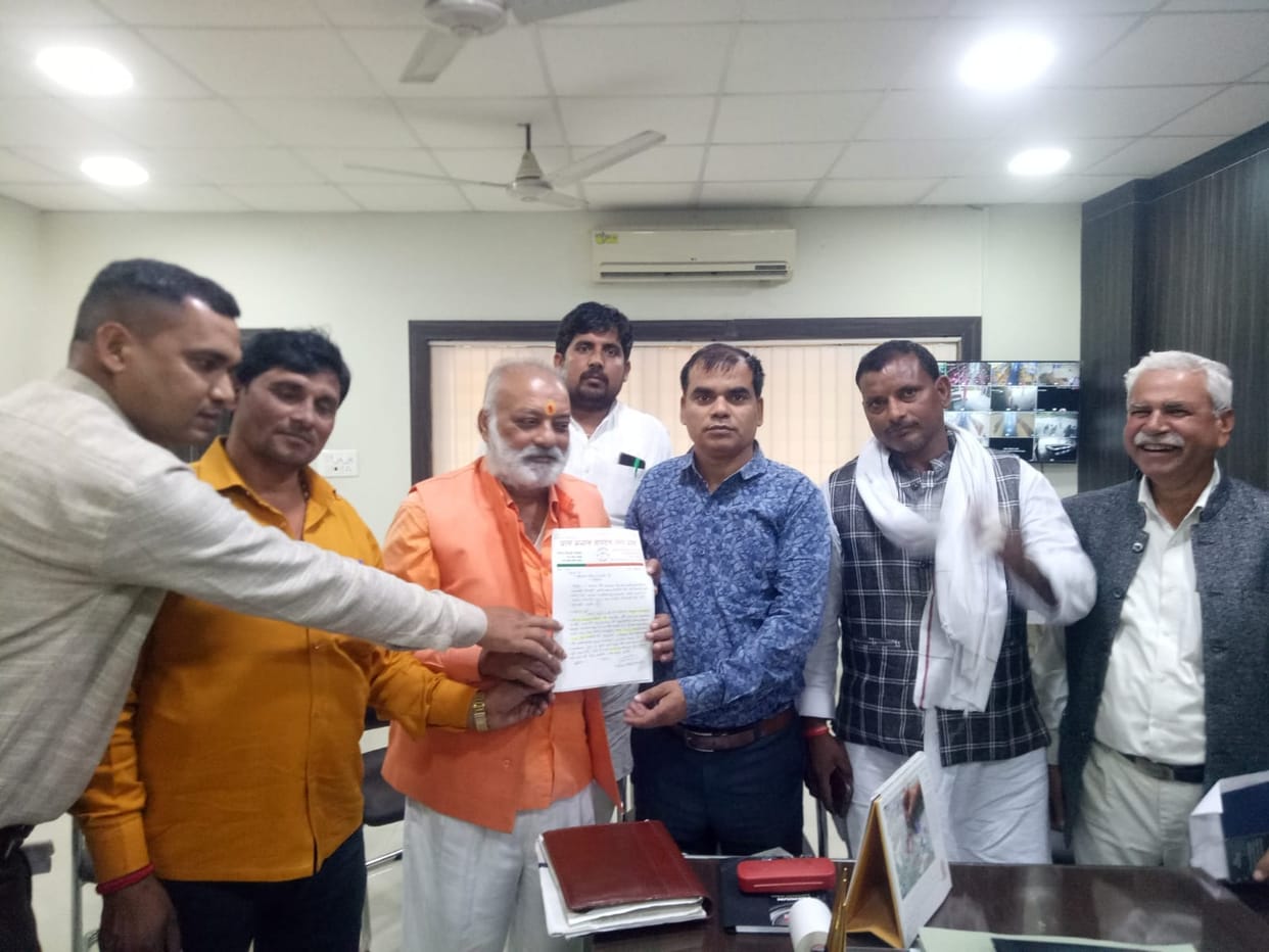 pradersan,pradhan,auraiya